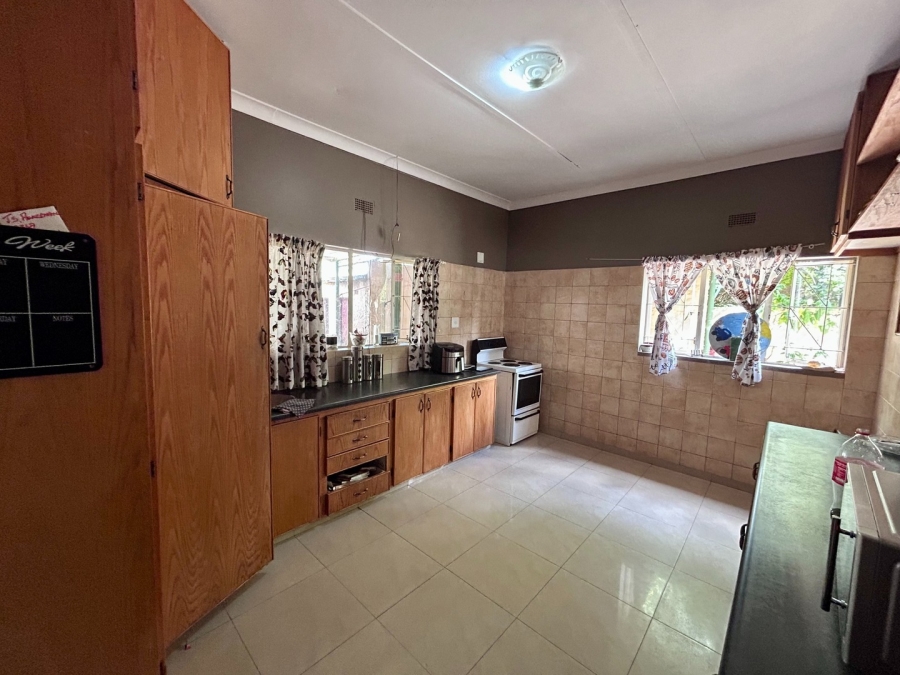 4 Bedroom Property for Sale in Wilkeville North West